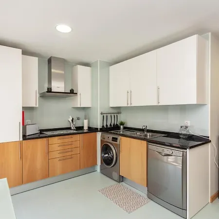 Privilege Benet With Rooftop Pool, Village Marina - * Olhão