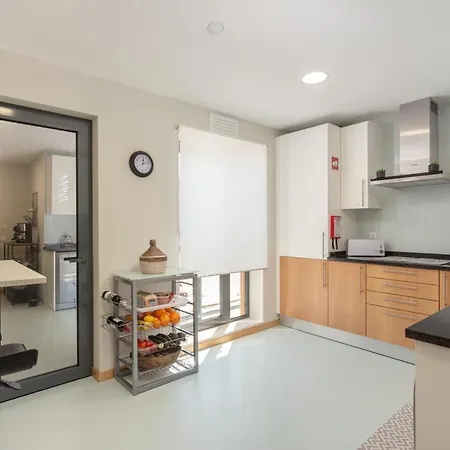 Privilege Benet With Rooftop Pool, Village Marina -