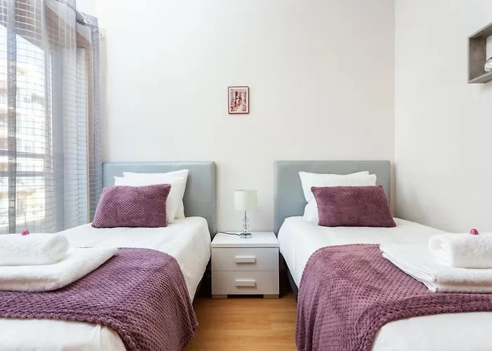 Lejlighed Privilege Benet With Rooftop Pool, Village Marina -