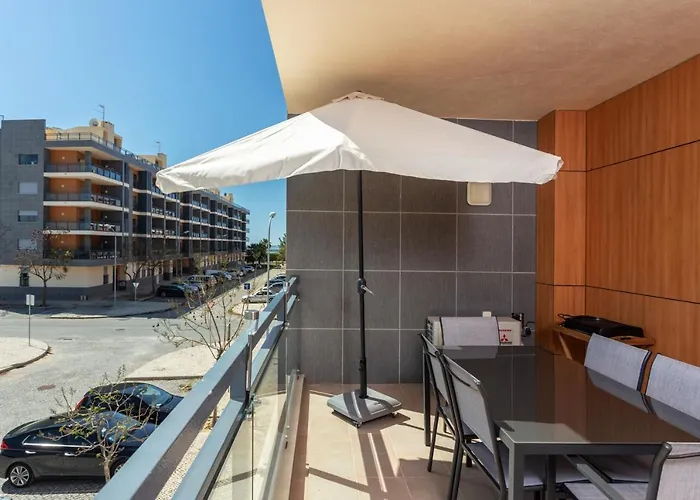 Privilege Benet With Rooftop Pool, Village Marina - *