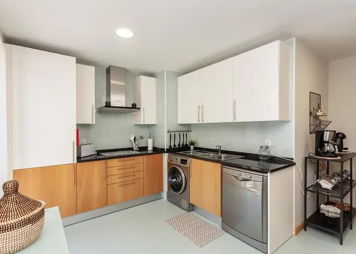 Privilege Benet With Rooftop Pool, Village Marina - * Olhão